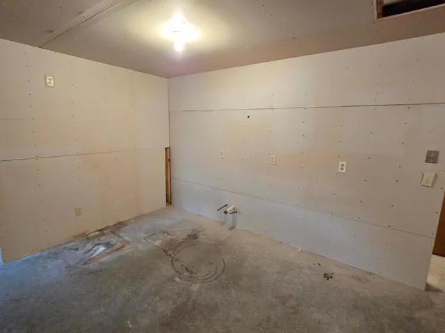 $300,000 | 735 10th Avenue South, Waite Park, MN 56387