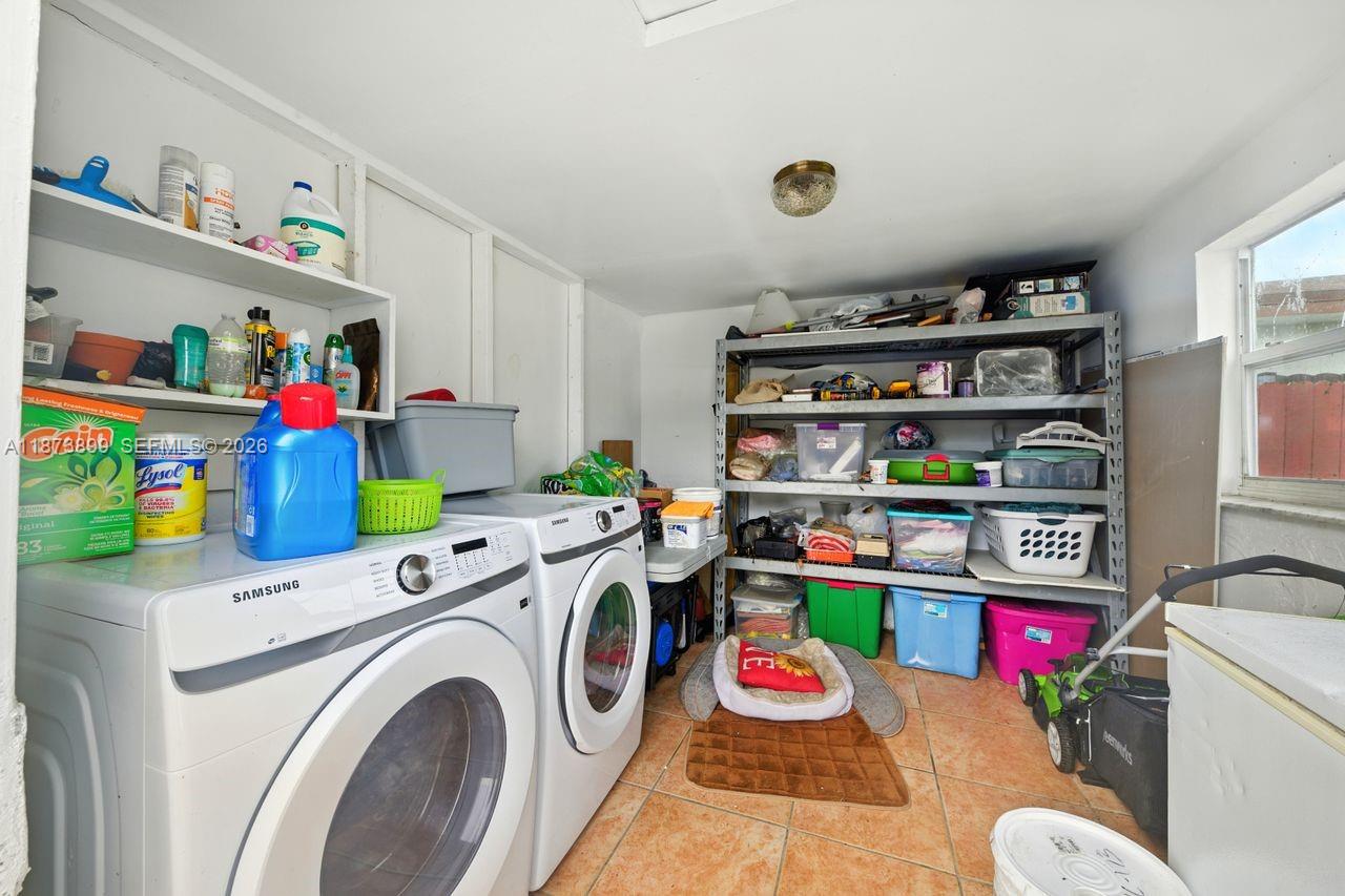 7375 Southwest 34th Street Miami, FL 33155 - Photo 19 of 38 Gallery Image 19