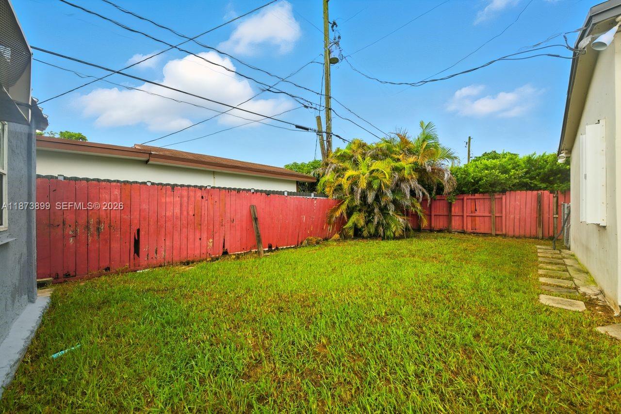 7375 Southwest 34th Street Miami, FL 33155 - Photo 20 of 38 Gallery Image 20