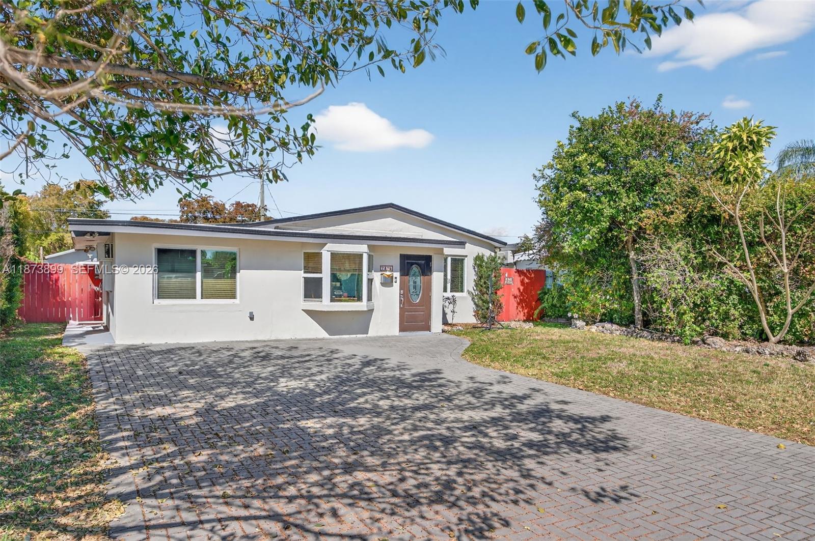 7375 Southwest 34th Street Miami, FL 33155 - Photo 21 of 38 Gallery Image 21