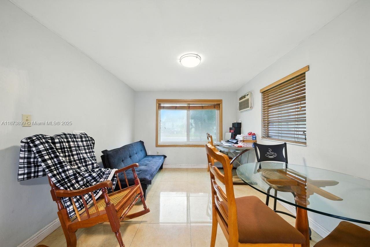 7375 Southwest 34th Street Miami, FL 33155 - Photo 9 of 22