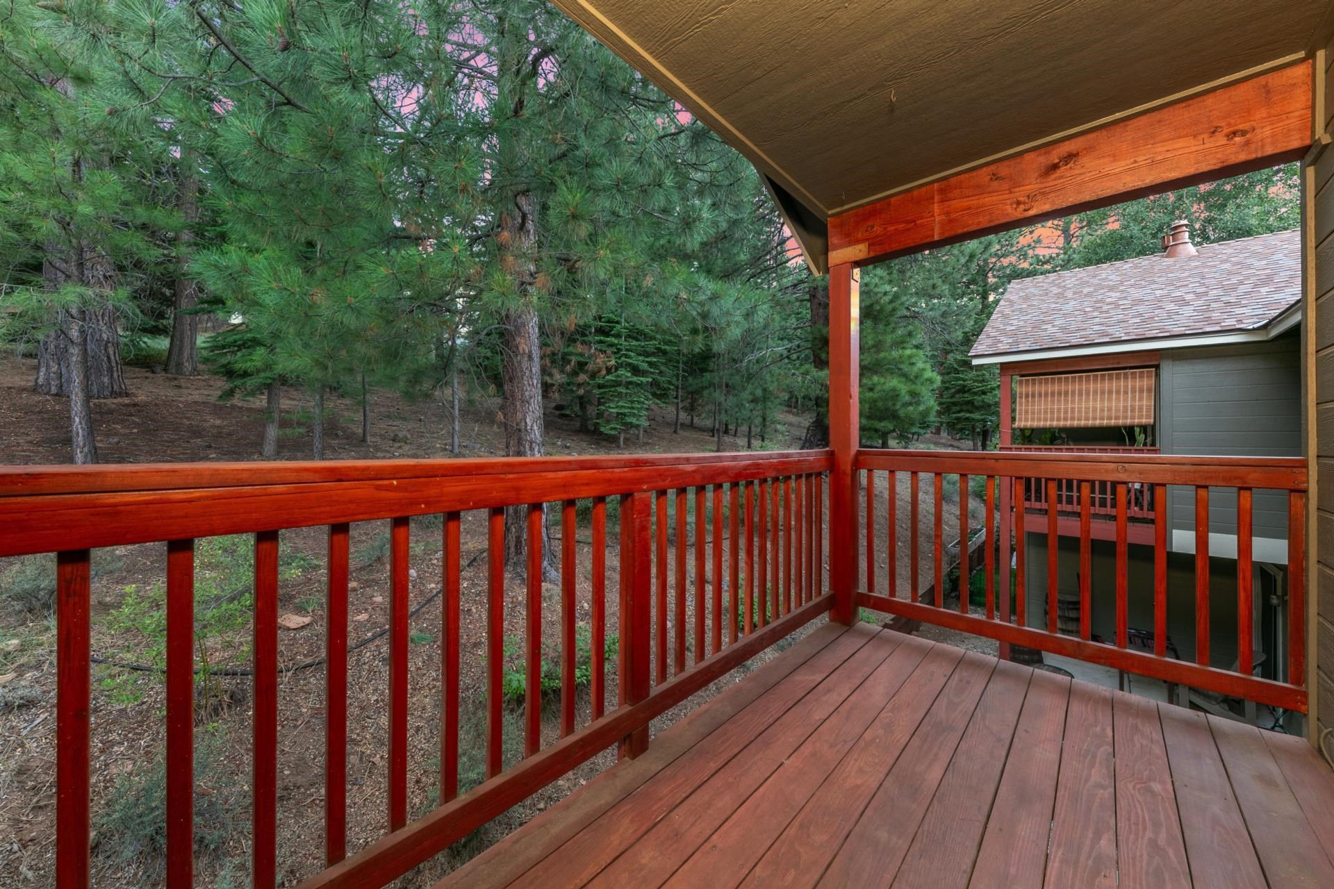 10147 Pine Cone Road Truckee, CA 96161 - Photo 8 of 28 Gallery Image 8