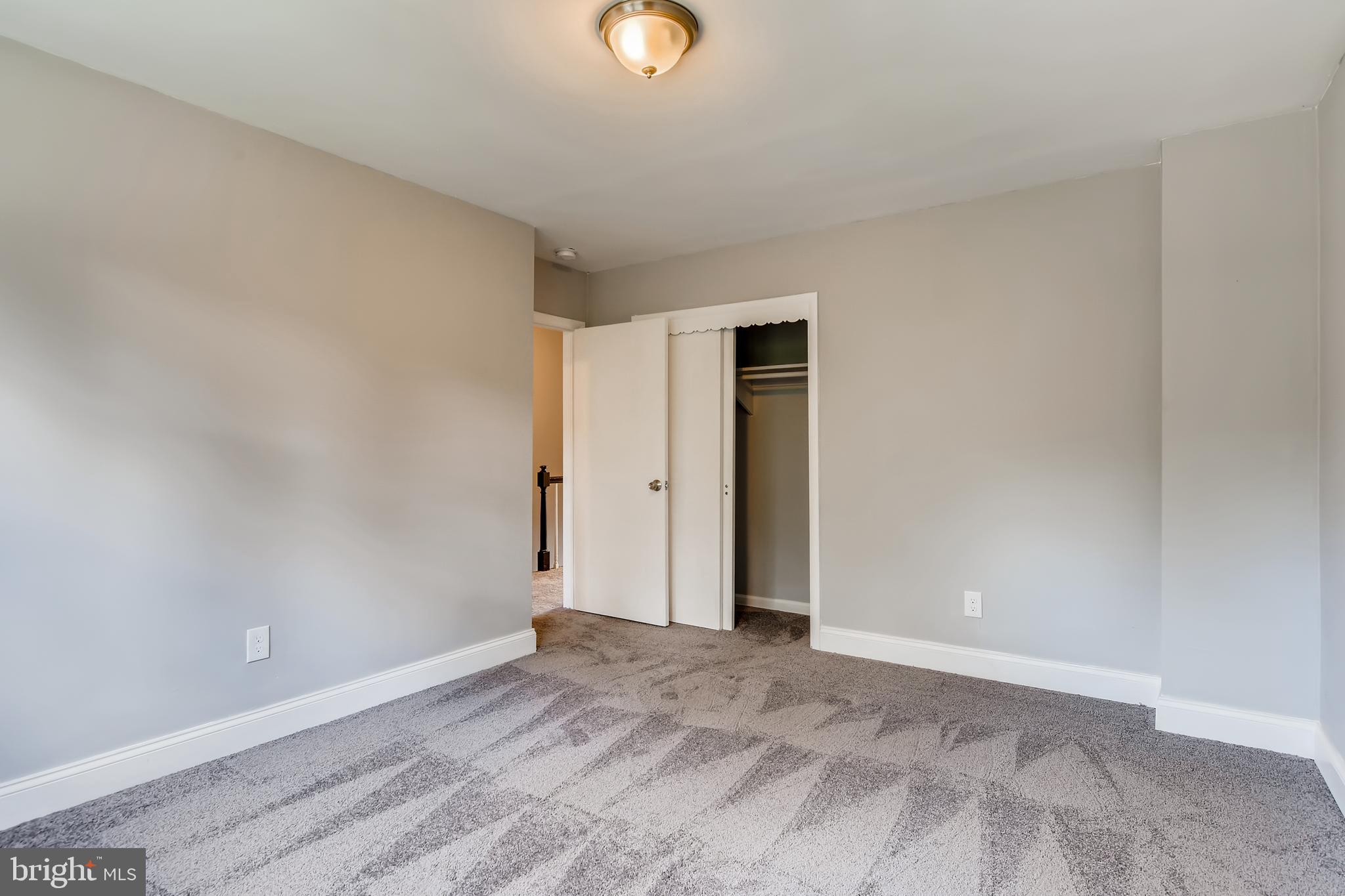818 Reverdy Road Baltimore, MD 21212 - Photo 20 of 28 Upstairs Room three