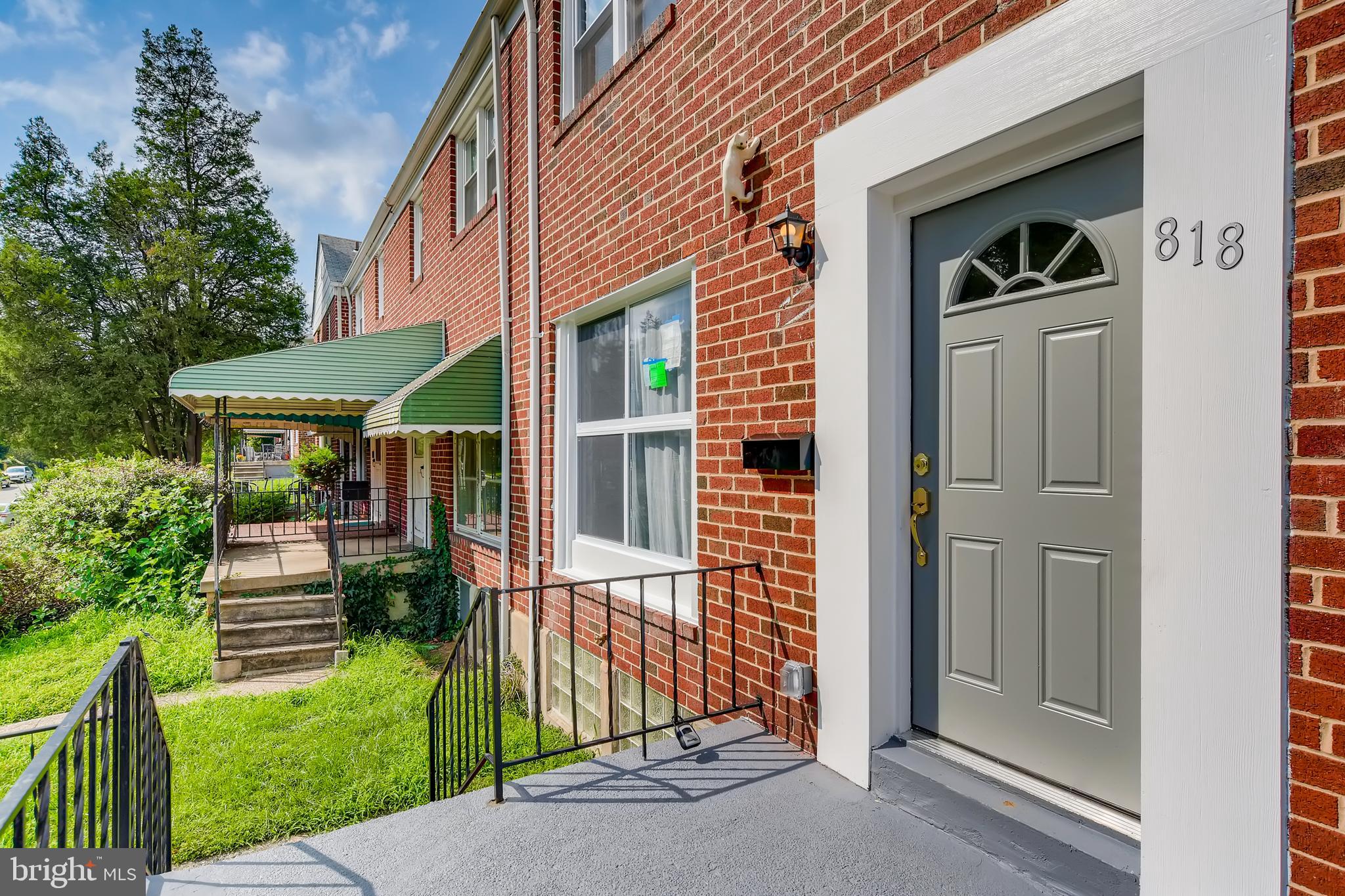 818 Reverdy Road Baltimore, MD 21212 - Photo 3 of 28 Front entrance