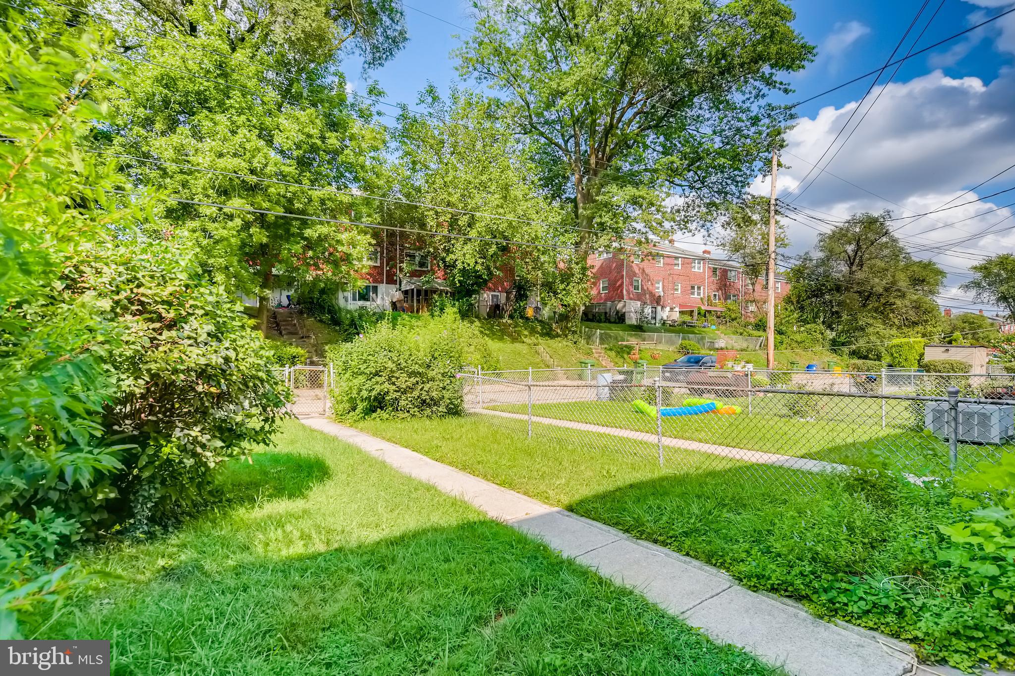 818 Reverdy Road Baltimore, MD 21212 - Photo 28 of 28 Expansive yard, potential for patio or parking pad