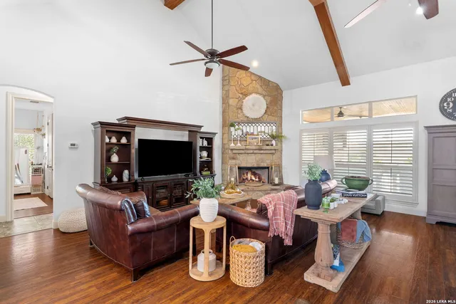 $2,350,000 | 819 County Road 356, Adkins, TX 78101