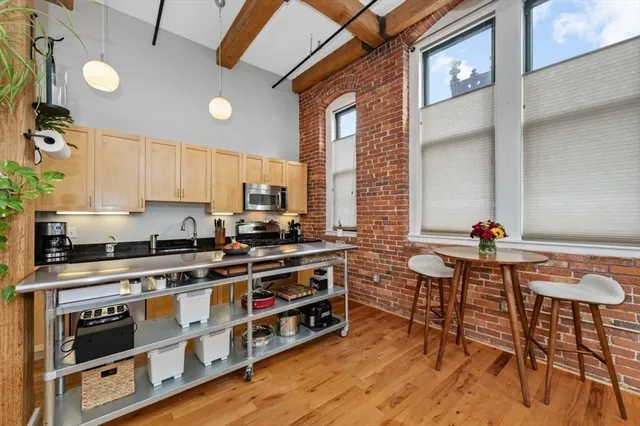 $419,000 | 589 Essex Street, Unit 102, Lynn, MA 01901