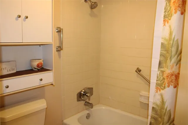 $1,850 | 14130 Rosemary Lane, Unit 1305, Largo, FL 33774