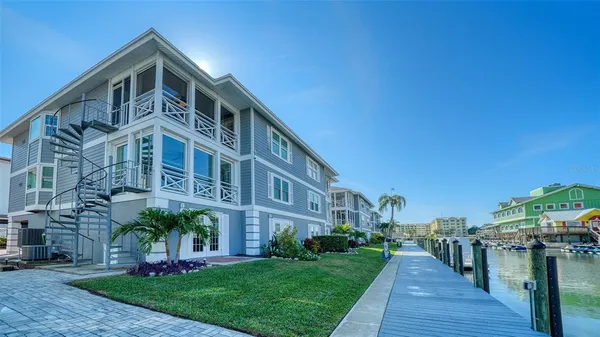 $819,000 | 1564 Stickney Point Road, Unit 303, Sarasota, FL 34231