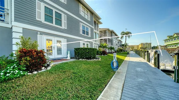 $819,000 | 1564 Stickney Point Road, Unit 303, Sarasota, FL 34231