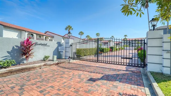 $819,000 | 1564 Stickney Point Road, Unit 303, Sarasota, FL 34231