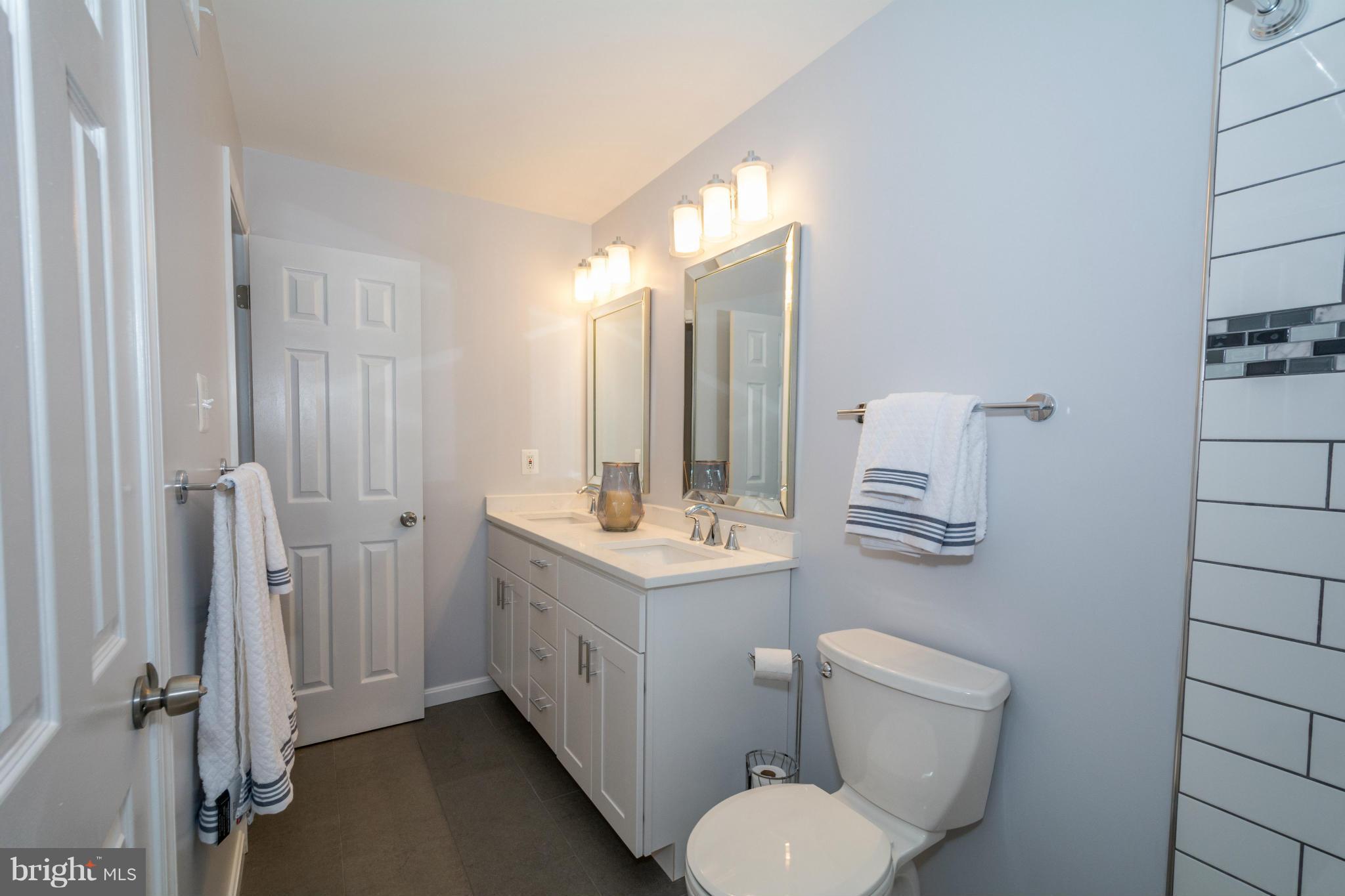 10 F Fallen Tree Court, Unit 206 Baltimore, MD 21227 - Photo 16 of 20 Bath