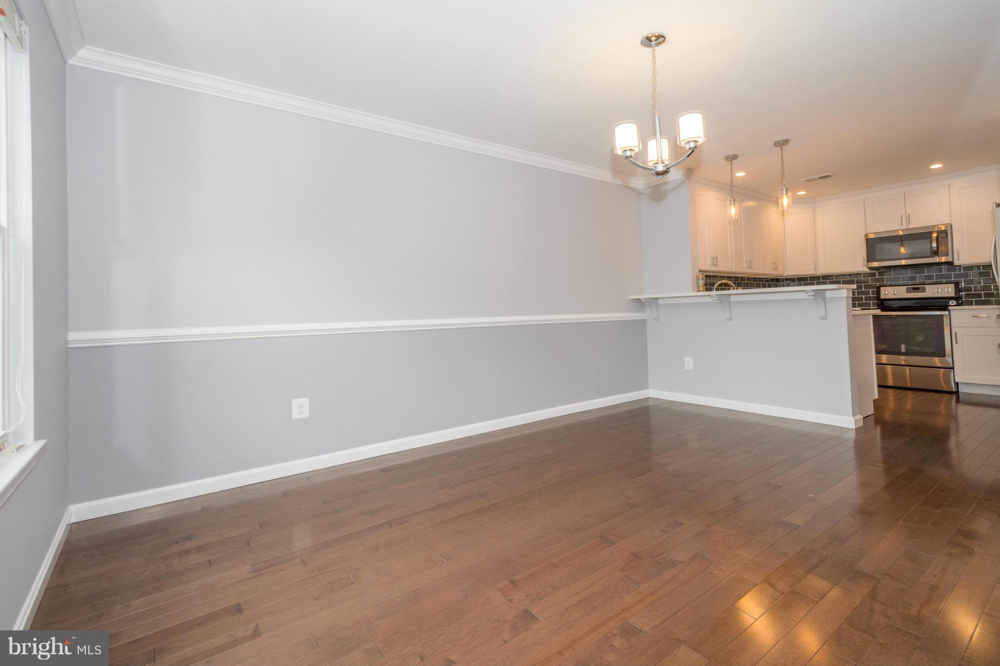 10 F Fallen Tree Court, Unit 206 Baltimore, MD 21227 - Photo 5 of 20 Dining Room