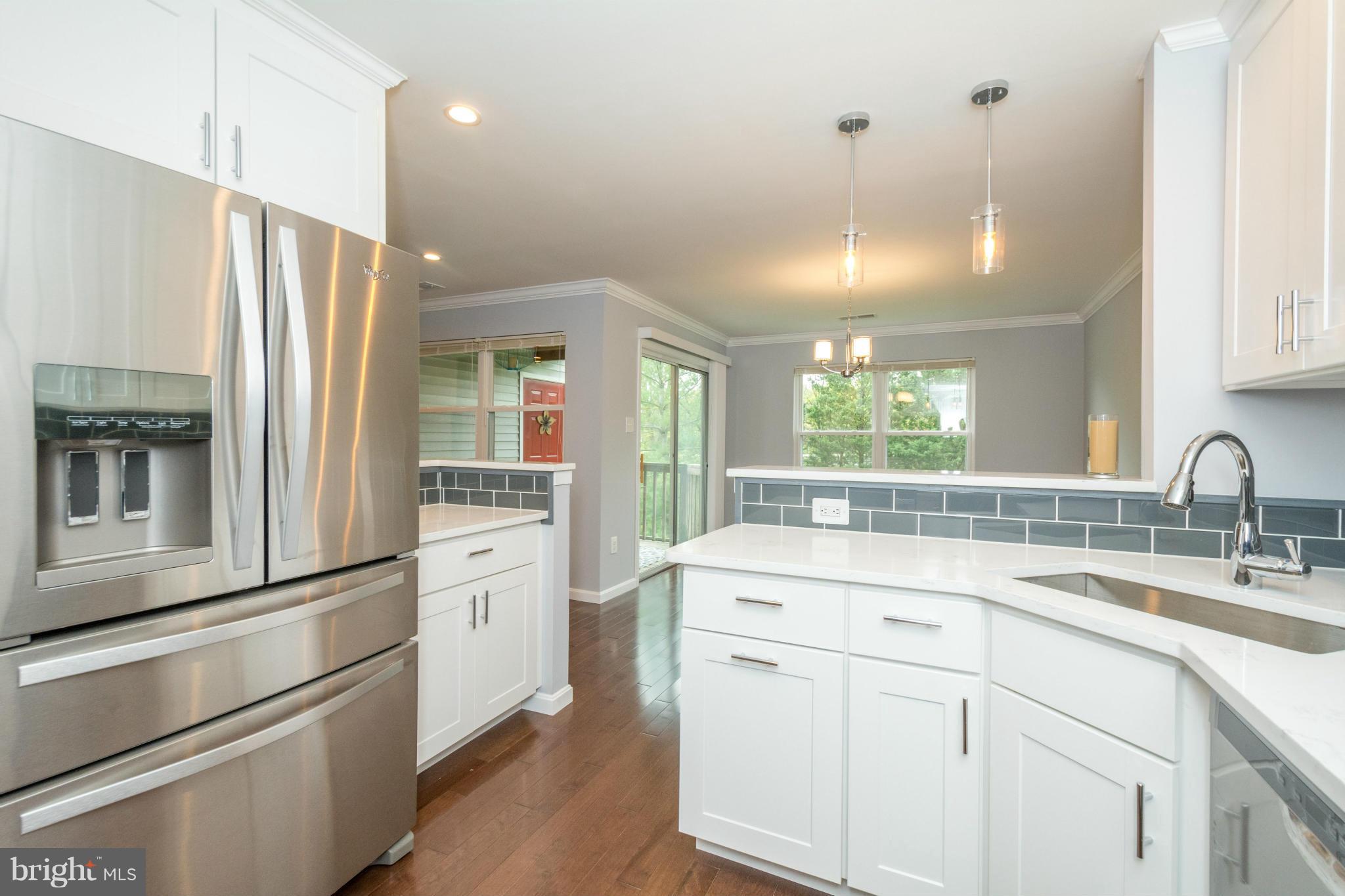 10 F Fallen Tree Court, Unit 206 Baltimore, MD 21227 - Photo 9 of 20 Kitchen