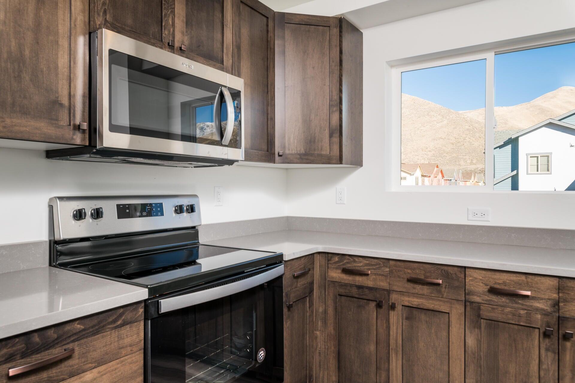 809 Countryside Boulevard Hailey, ID 83333 - Photo 15 of 35 Kitchen