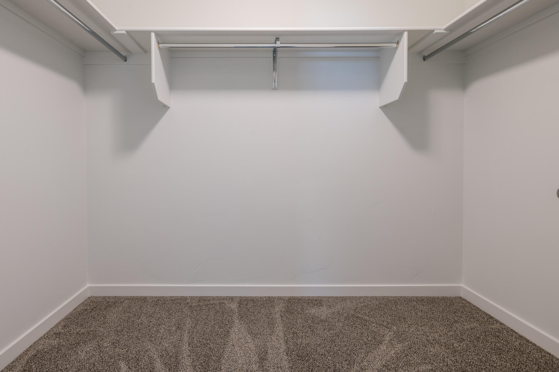 809 Countryside Boulevard Hailey, ID 83333 - Photo 26 of 35 Primary Bedroom Closet