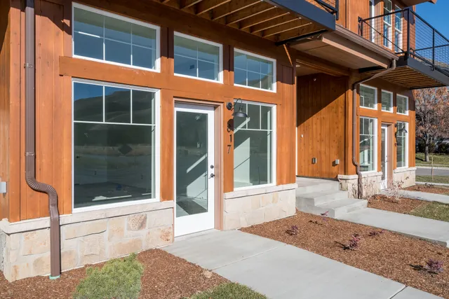 $750,000 | 809 Countryside Boulevard, Hailey, ID 83333