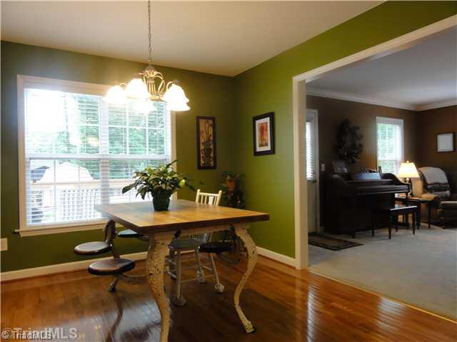 411 Walnut Grove Road Archdale, NC 27263 - Photo 9 of 16 Breakfast. Airy and open overlooking the back deck and yard