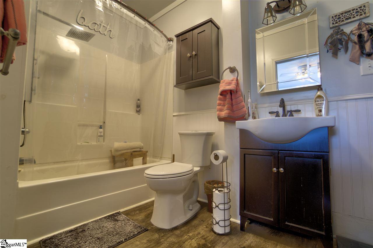 13 Hedgepath Street Liberty, SC 29657 - Photo 17 of 35 Gallery Image 17