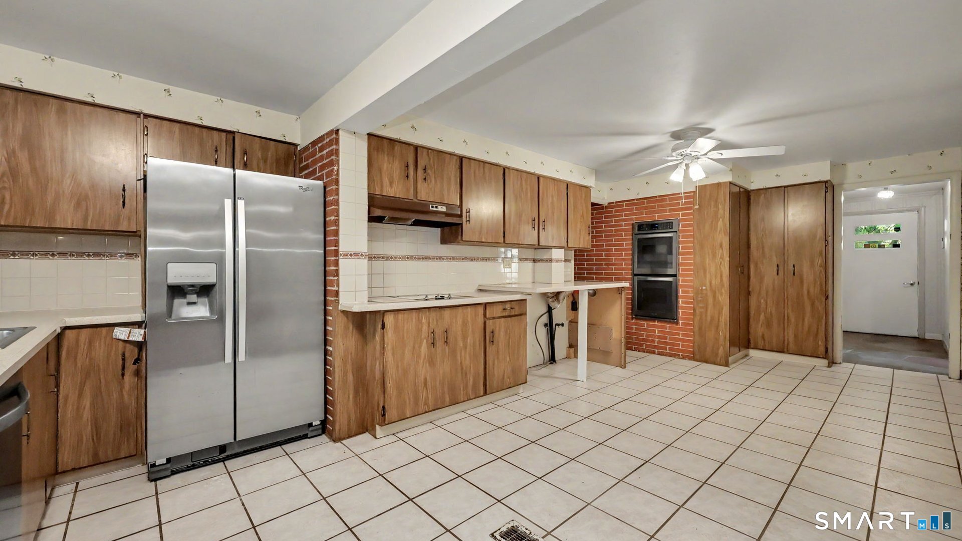 144 Maple Street Seymour, CT 06483 - Photo 15 of 40