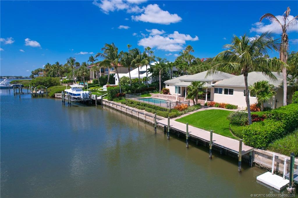 16 East High Point Road Sewall's Point, FL 34996 - Photo 11 of 40 Gallery Image 11