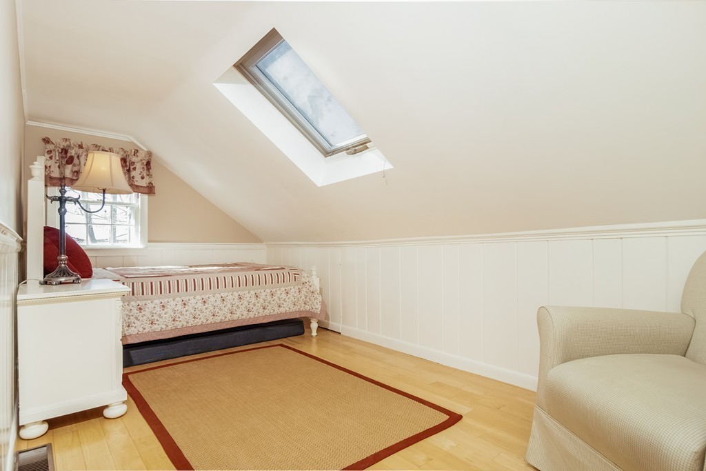 14 Walnut Street Lexington, MA 02421 - Photo 25 of 30 Gallery Image 25