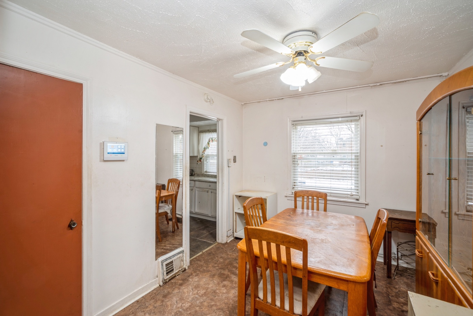 2129 East 96th Street Chicago, IL 60617 - Photo 4 of 12