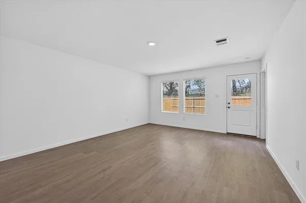 $1,700 | 1429 Erie Drive, Sherman, TX 75090