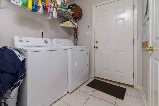 9075 Caddie Circle Foley, AL 36535 - Photo 15 of 23 Laundry Room
