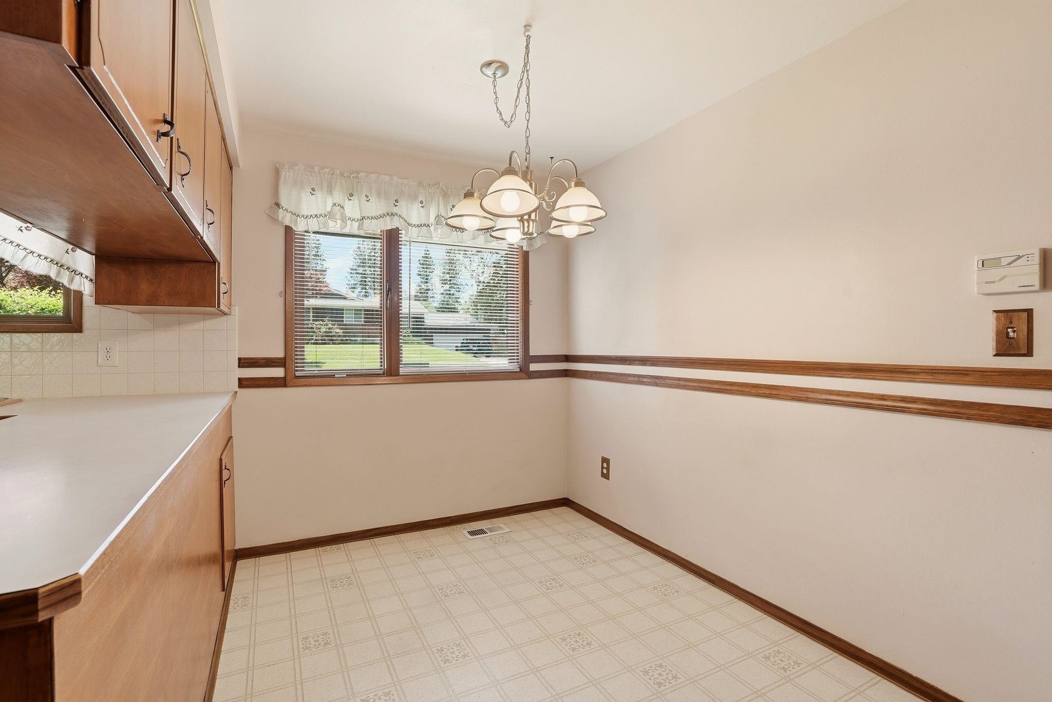 208 West Cascade Way Spokane, WA 99208 - Photo 17 of 50