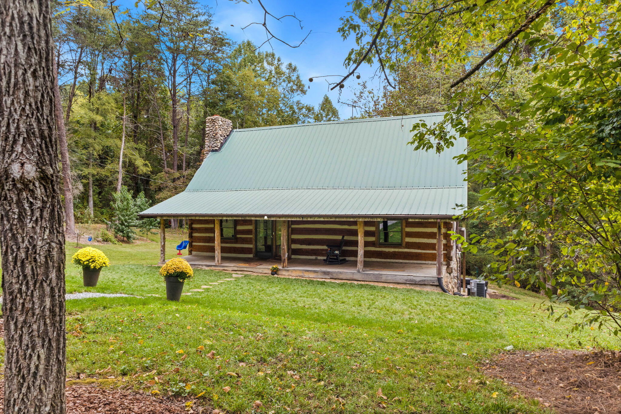 306 Billy Jones Road Greeneville, TN 37745 - Photo 5 of 56 4-web-or-mls-04