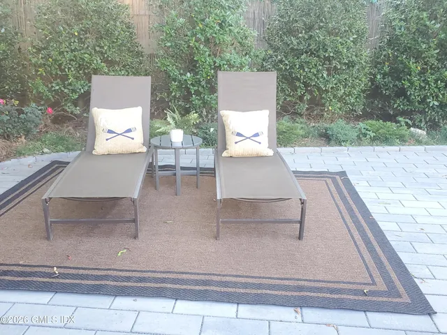 $7,850 | 92 Valley Road, Unit B, Cos Cob, CT 06807