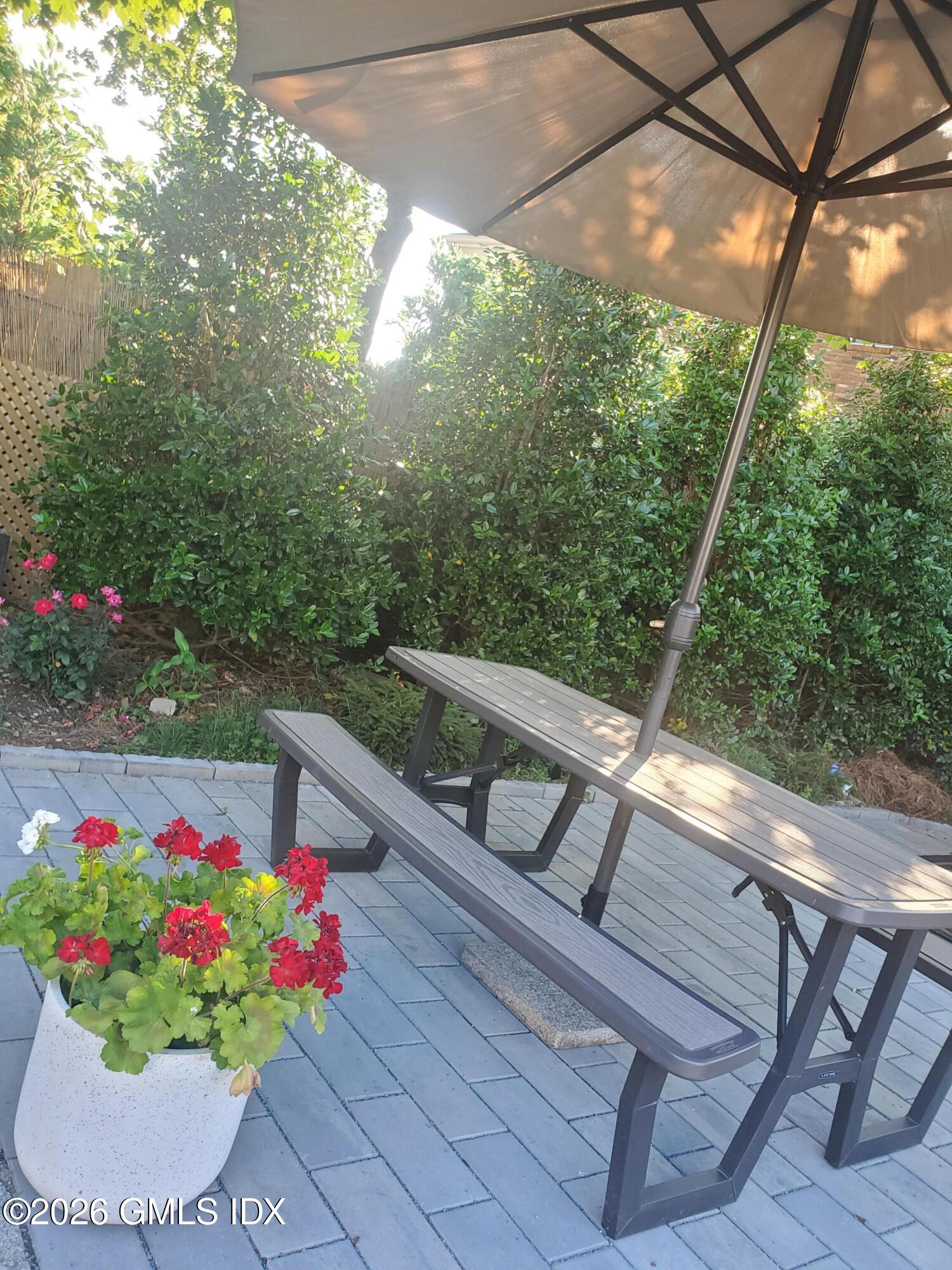 92 Valley Road, Unit B Cos Cob, CT 06807 - Photo 28 of 46 20220626_181224 (1)