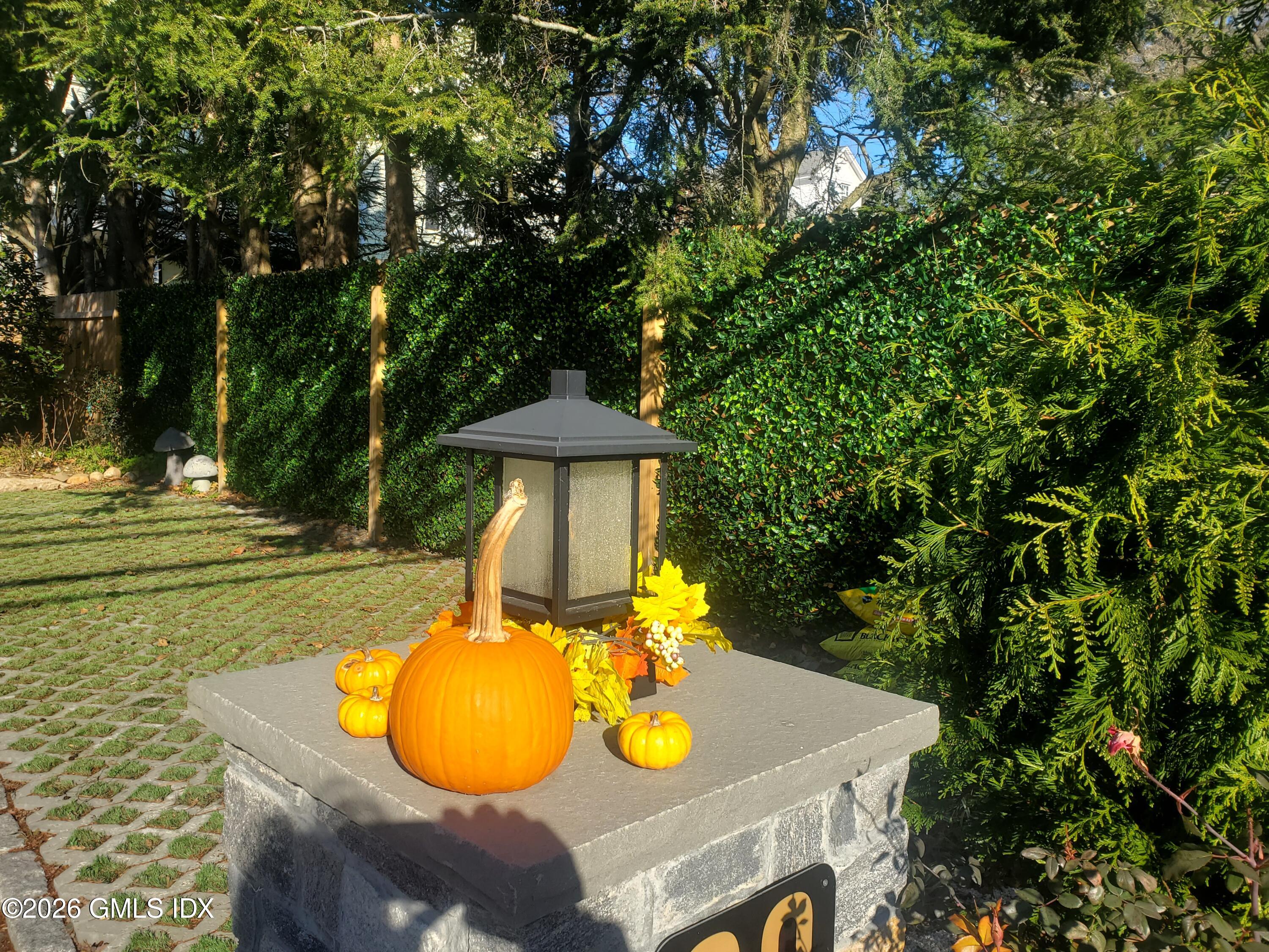 92 Valley Road, Unit B Cos Cob, CT 06807 - Photo 40 of 46 20221122_101432 (2)