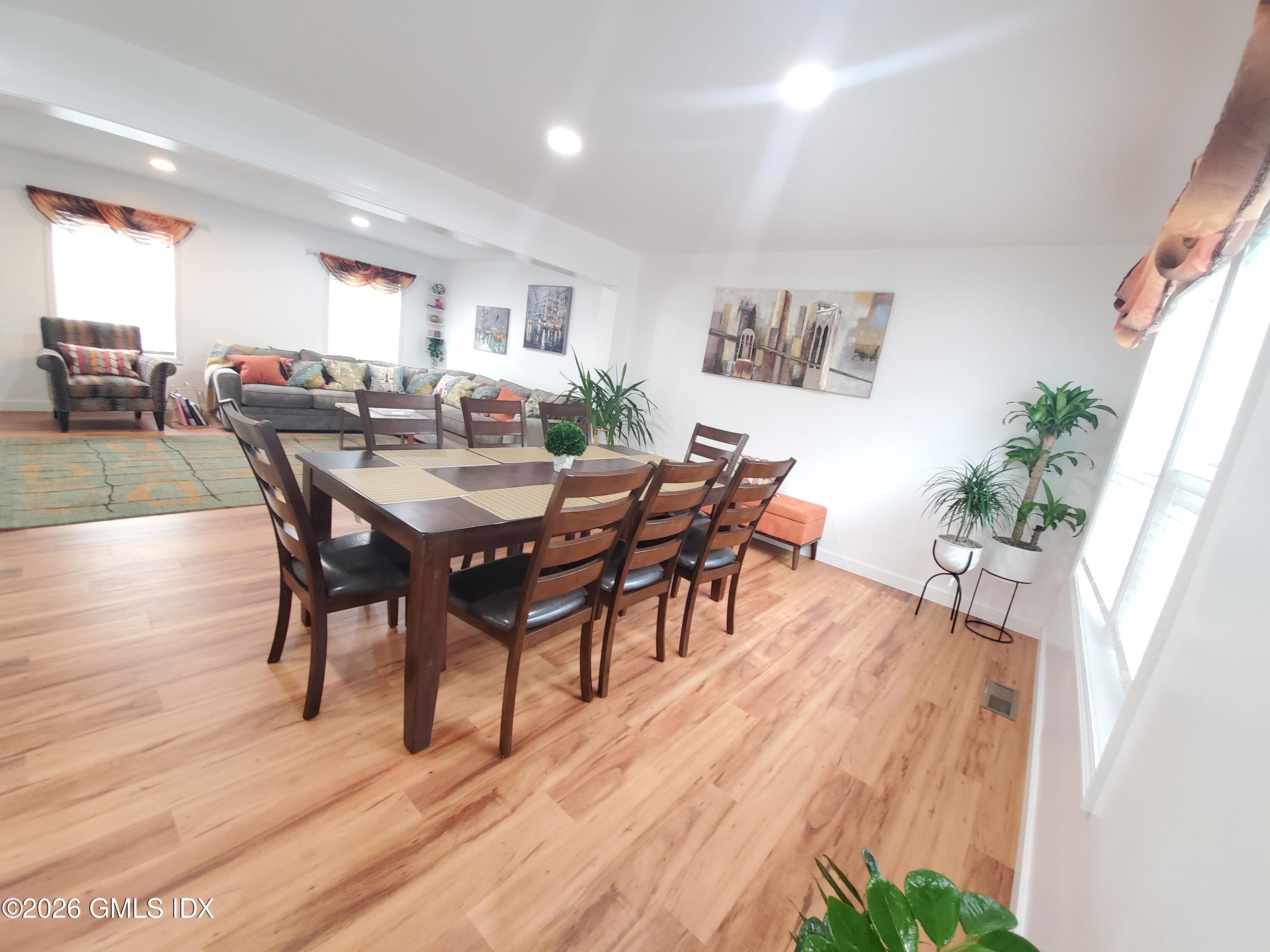 92 Valley Road, Unit B Cos Cob, CT 06807 - Photo 5 of 46 20210507_163236