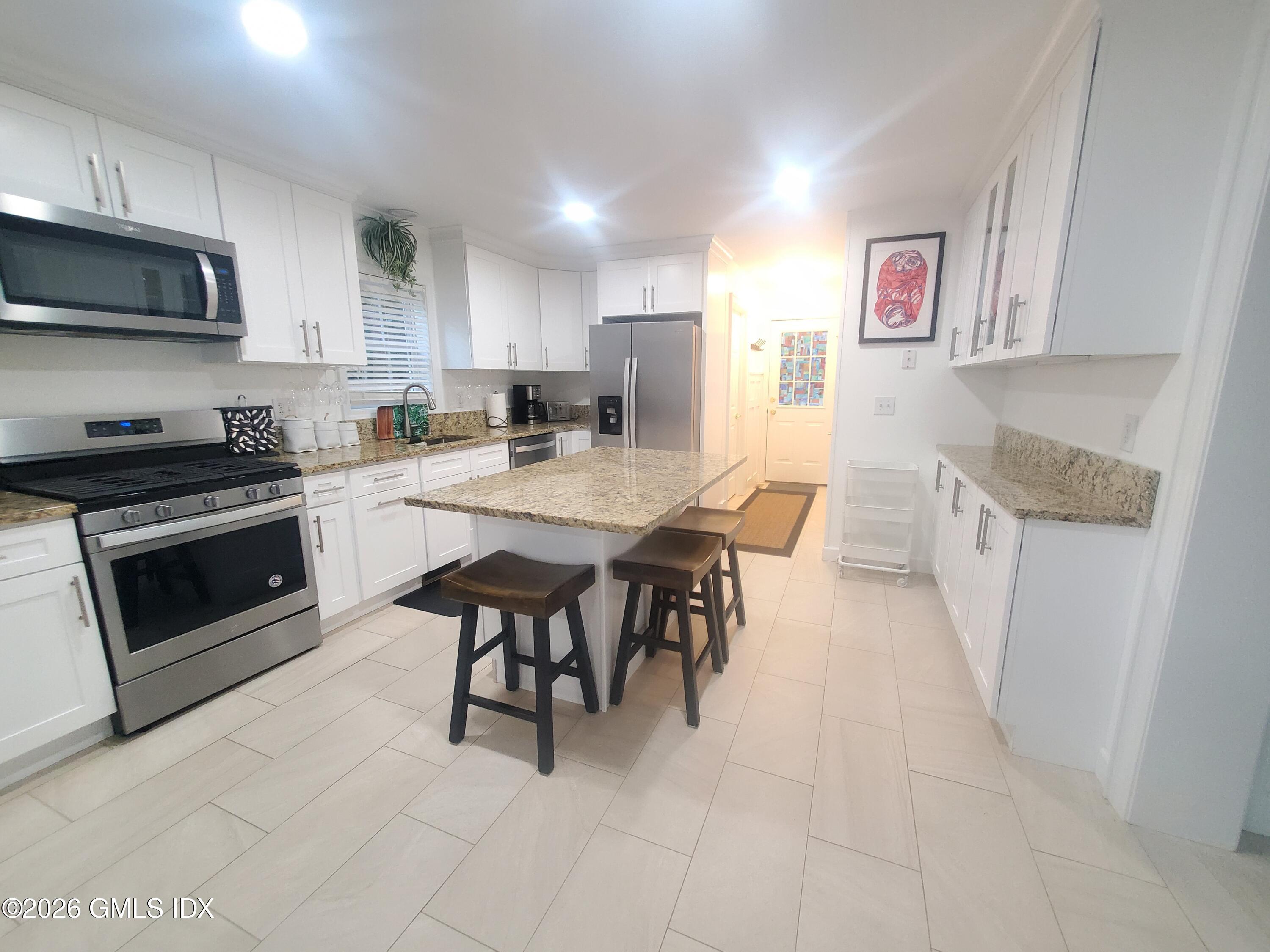 92 Valley Road, Unit B Cos Cob, CT 06807 - Photo 6 of 46 20230811_165937