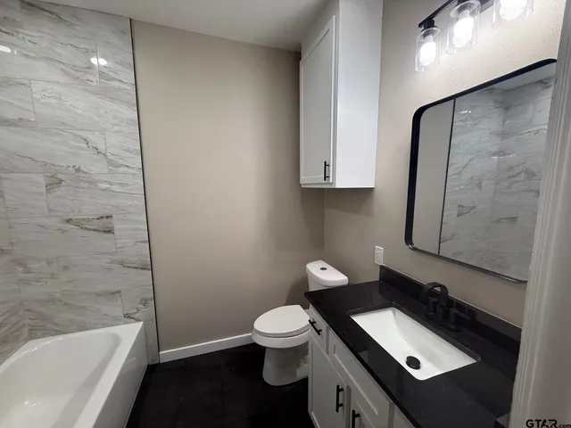 $244,700 | 1512 East Houston Street, Tyler, TX 75702