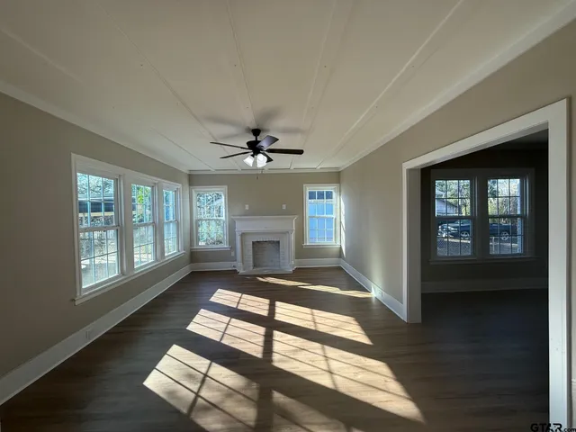 $244,700 | 1512 East Houston Street, Tyler, TX 75702