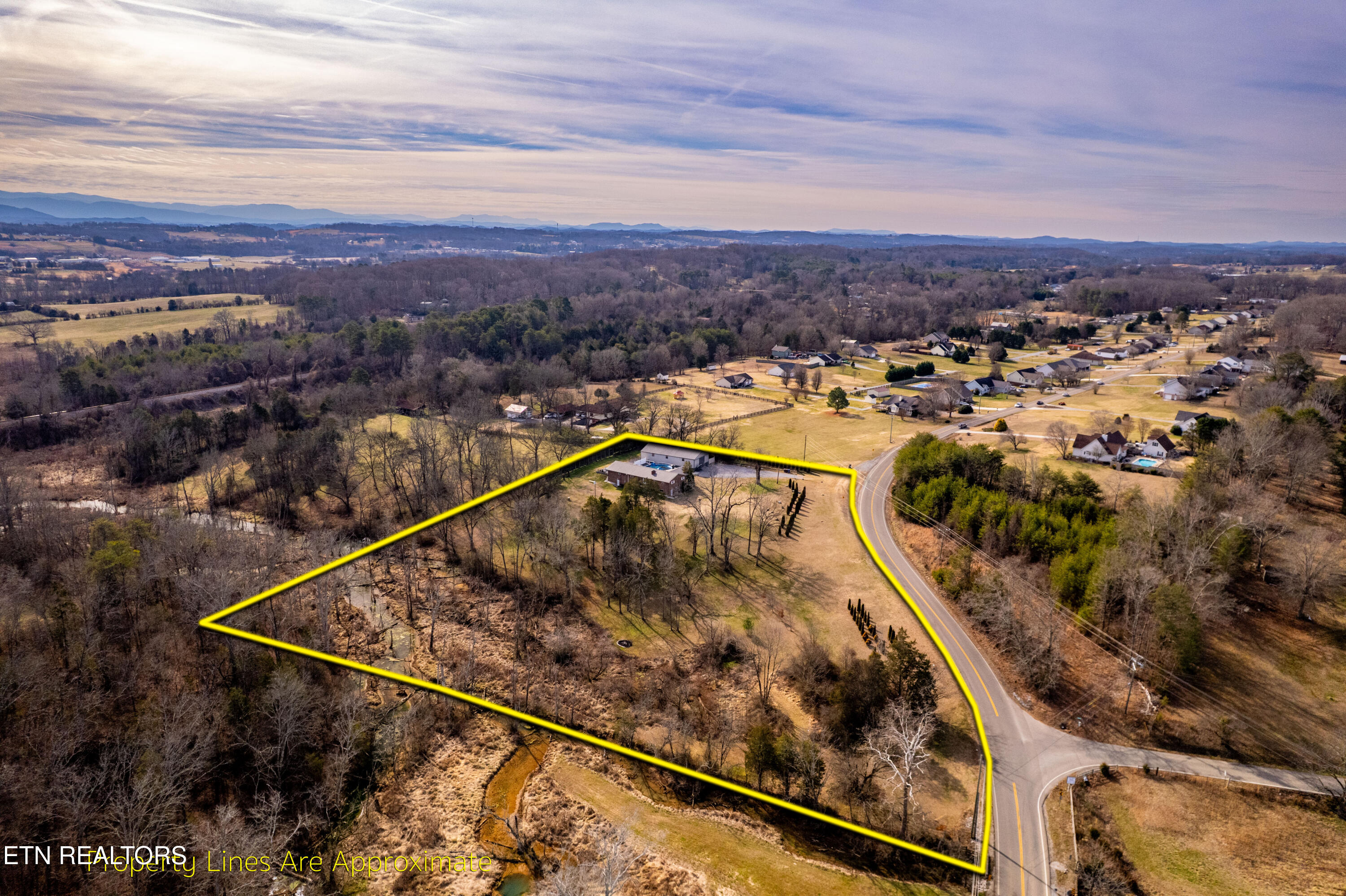 4918 Morganton Road Greenback, TN 37742 - Photo 11 of 60 4918MorgantonRd-20