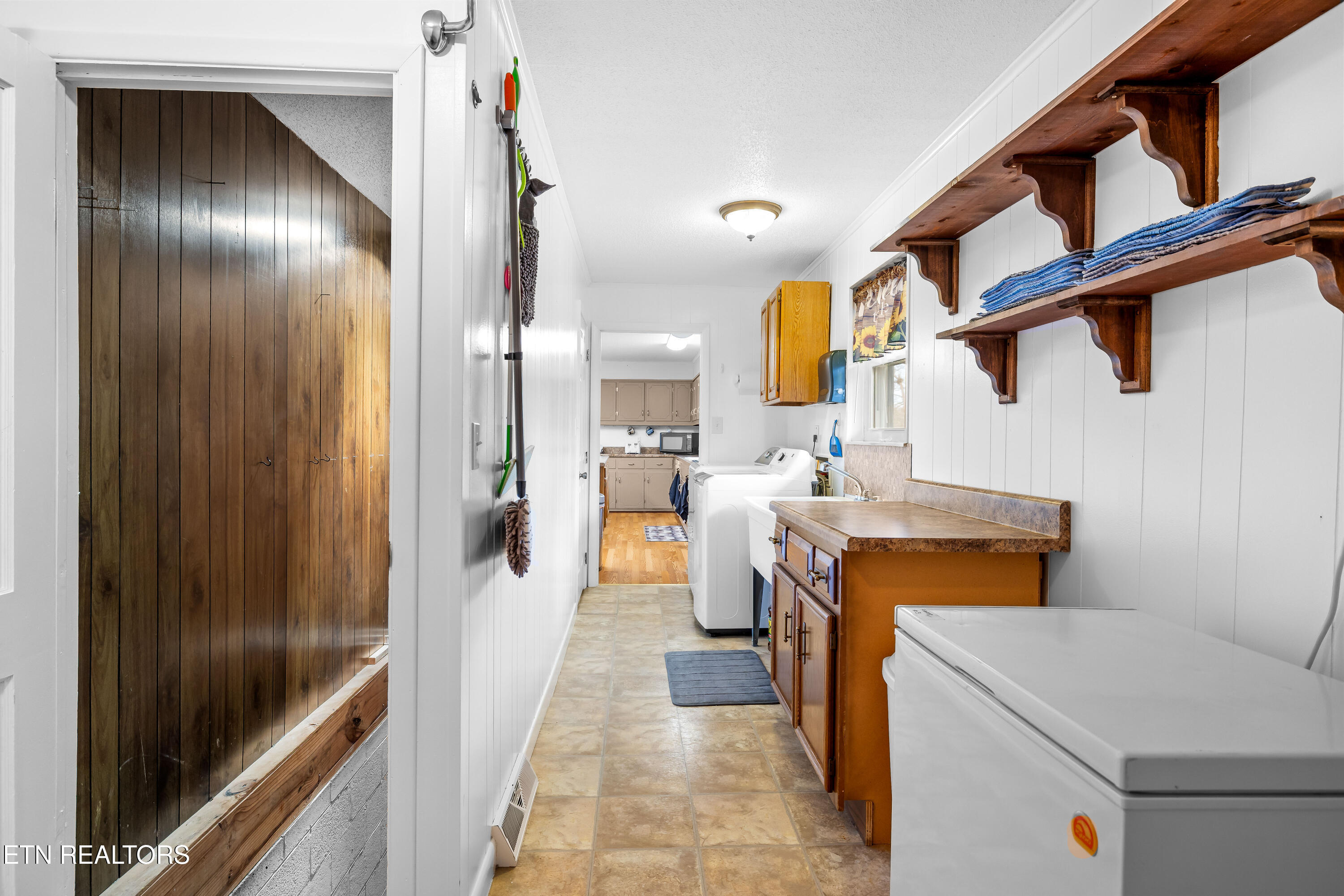 4918 Morganton Road Greenback, TN 37742 - Photo 29 of 60 4918MorgantonRd-40