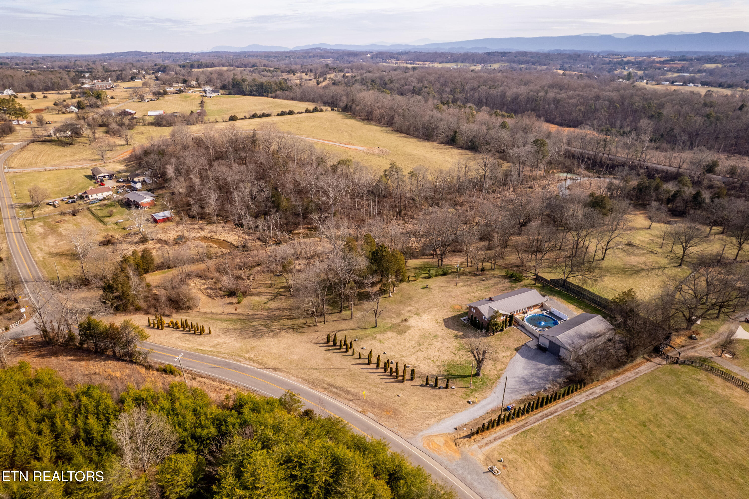 4918 Morganton Road Greenback, TN 37742 - Photo 8 of 60 4918MorgantonRd-11