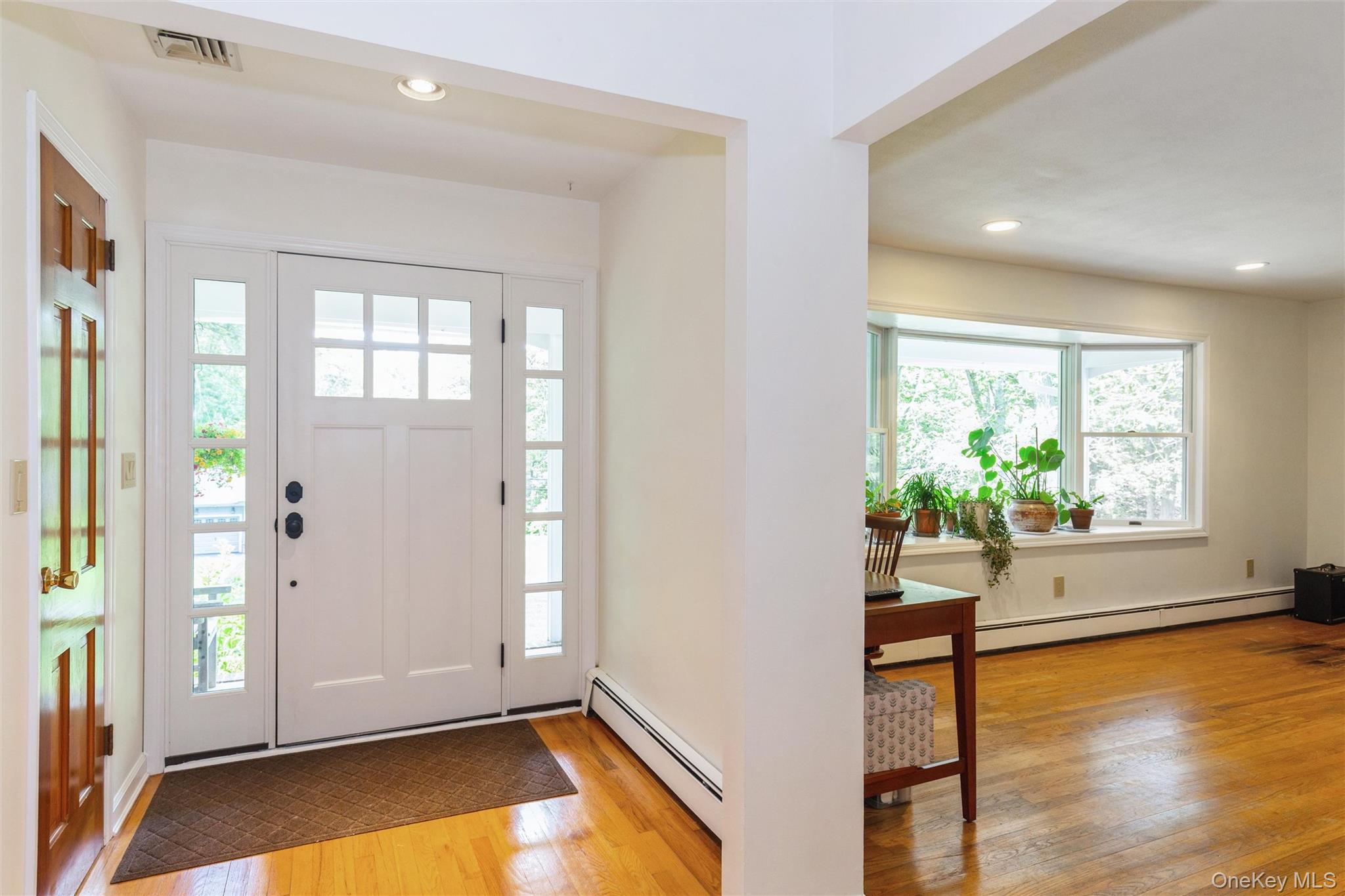 23 Eastwood Road Miller Place, NY 11764 - Photo 4 of 28