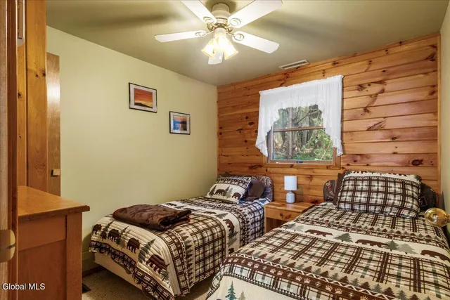 $925,000 | 24 Burzee Drive, Schroon Lake, NY 12870