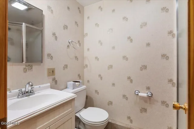 $925,000 | 24 Burzee Drive, Schroon Lake, NY 12870