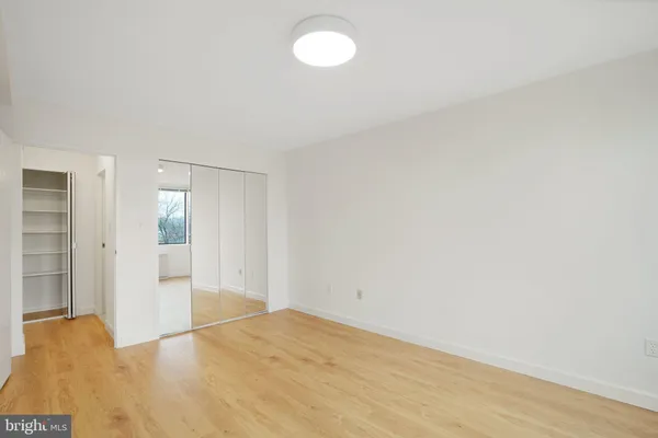 $200,000 | 6621 Wakefield Drive, Unit 418, Alexandria, VA 22307