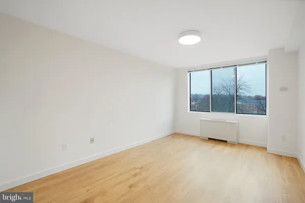 $200,000 | 6621 Wakefield Drive, Unit 418, Alexandria, VA 22307