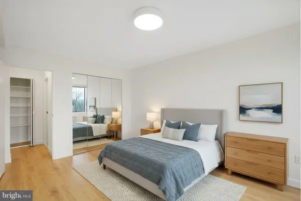 $200,000 | 6621 Wakefield Drive, Unit 418, Alexandria, VA 22307