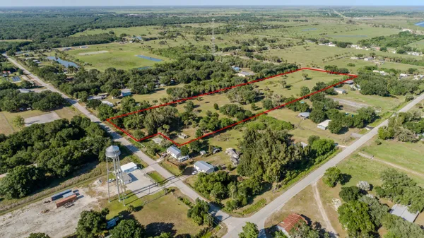 $399,000 | 1100 Red Barn Rd N West, Moore Haven, FL 33471