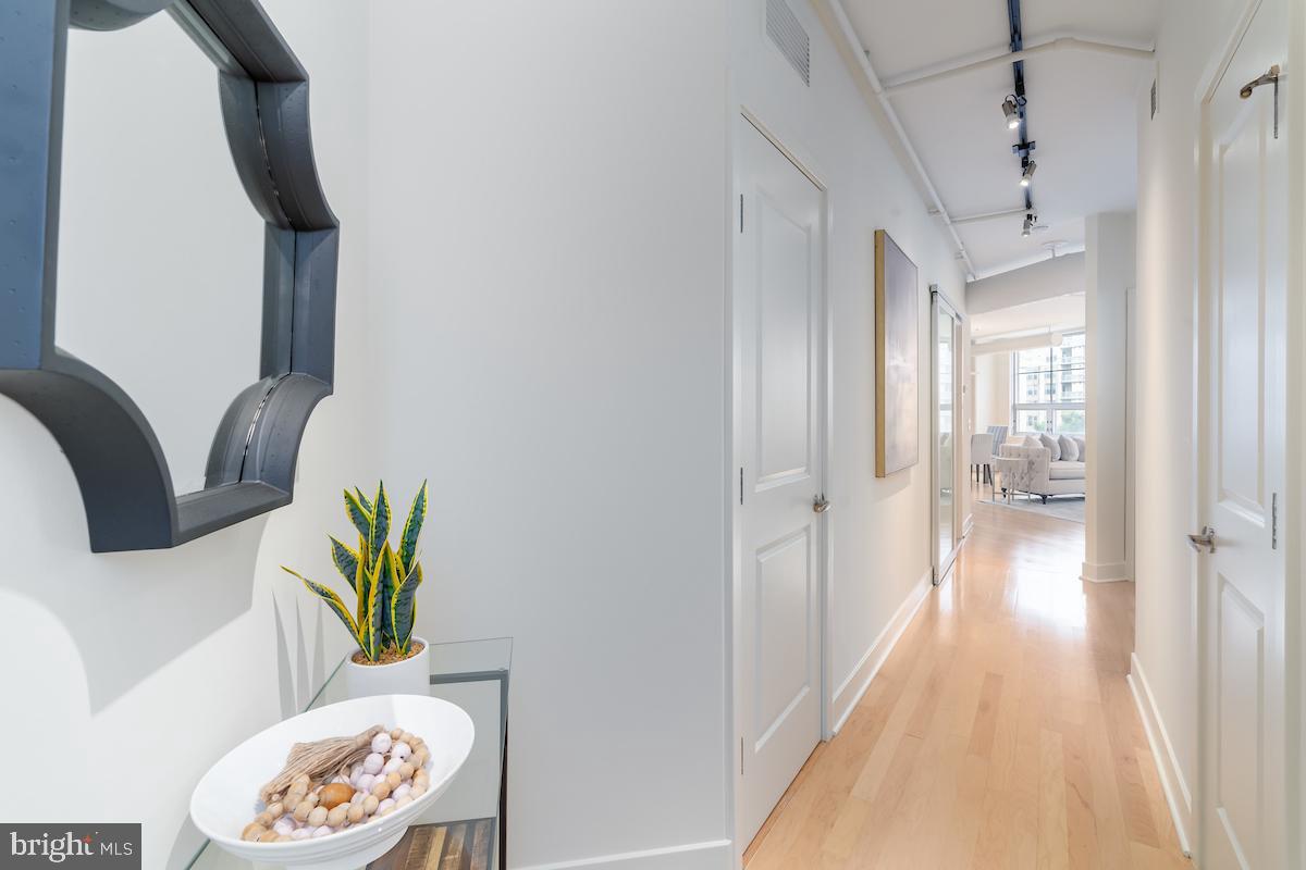 2125 14th Street Northwest, Unit 214 Washington, DC 20009 - Photo 6 of 24 Entry foyer