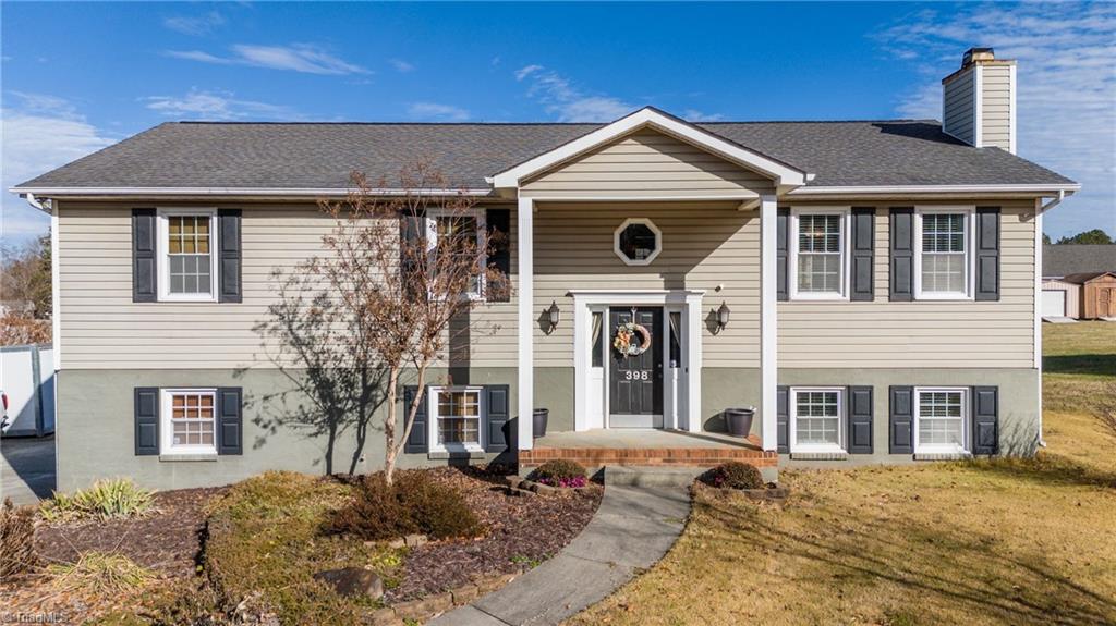 398 Arnold Road Lexington, NC 27295 - Photo 3 of 35 Gallery Image 3